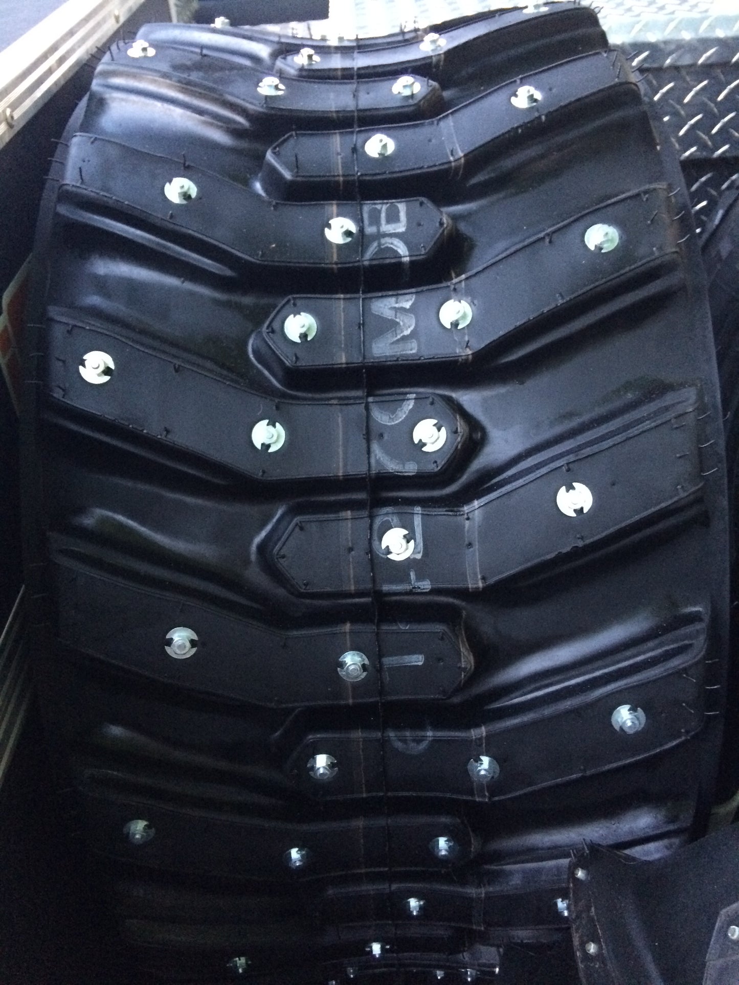 SS-32R iGrip 32mm shouldered racing tire studs providing professional traction and control on icy racing tracks